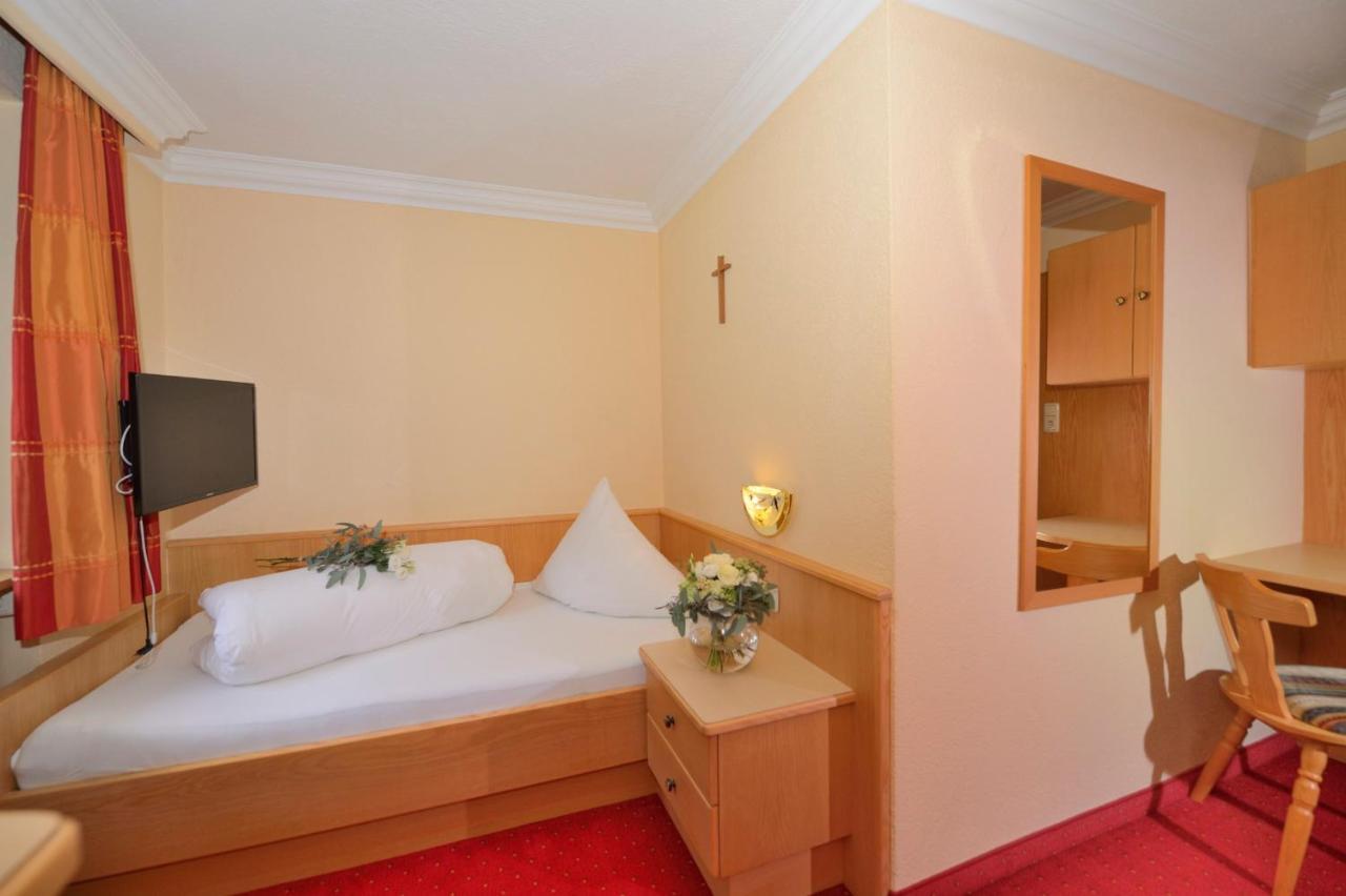 Hotel Garni Bergwelt Σανκτ Αντόν αμ Άλμπεργκ Εξωτερικό φωτογραφία